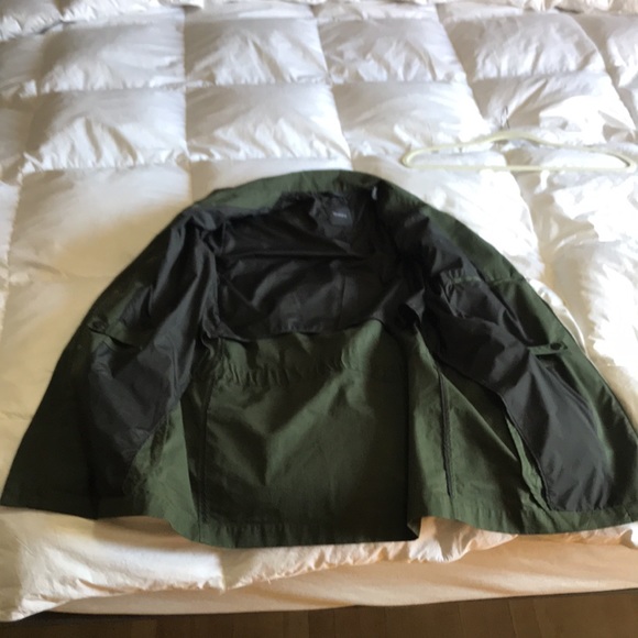 Theory spring/summer jacket mens size M slim fit for someone about 6 feet tall - Picture 3 of 6